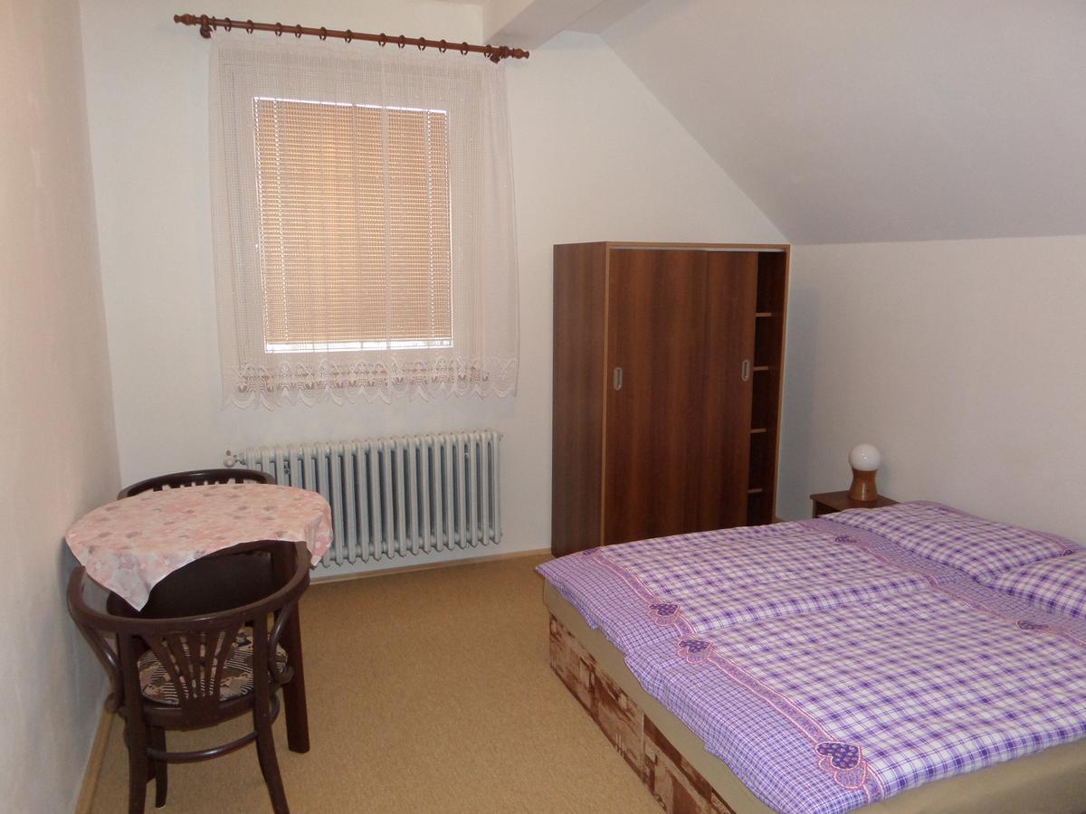 Apartman Svoboda Svoboda nad Úpou Buitenkant foto